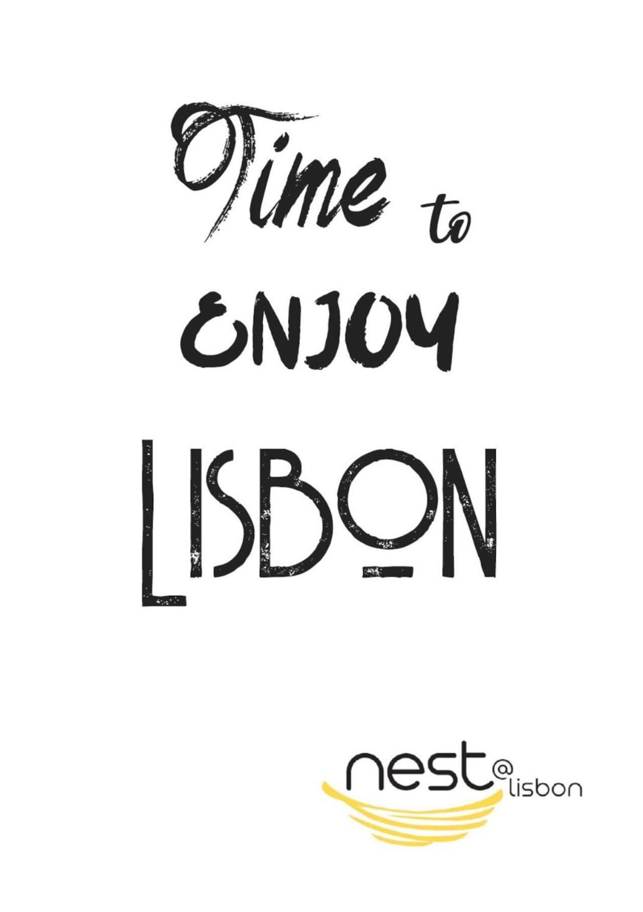 Stylish Getaway In A Mezzanine Flat By The Castle Apartment Lisbon Luaran gambar